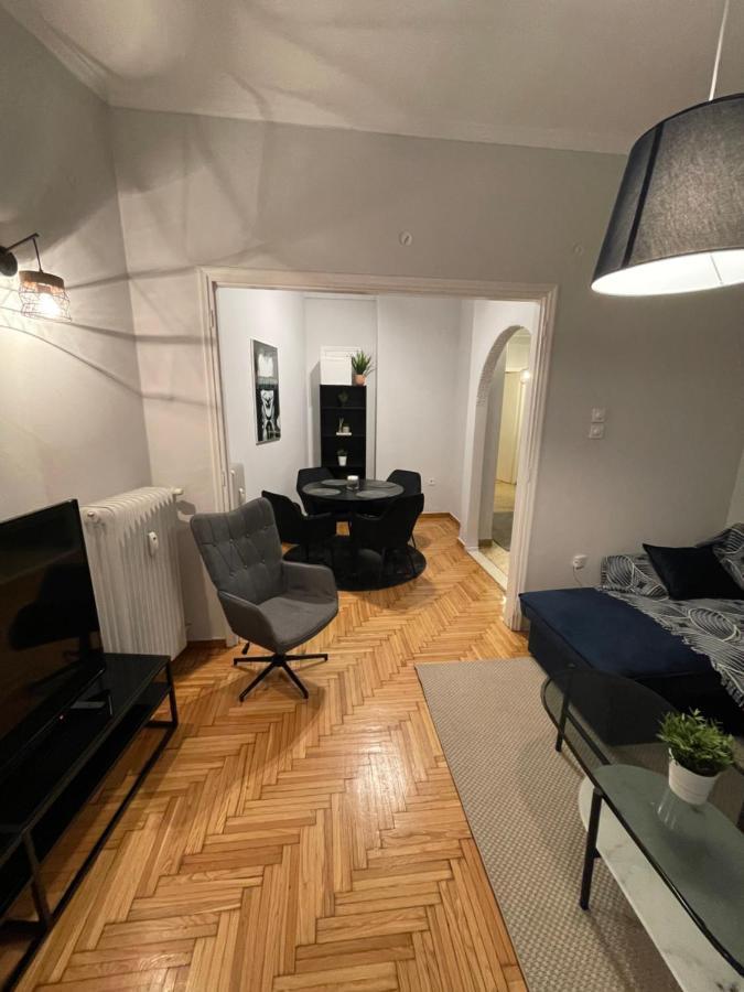 Apartamento Kallimarmaro Place Atenas Exterior foto